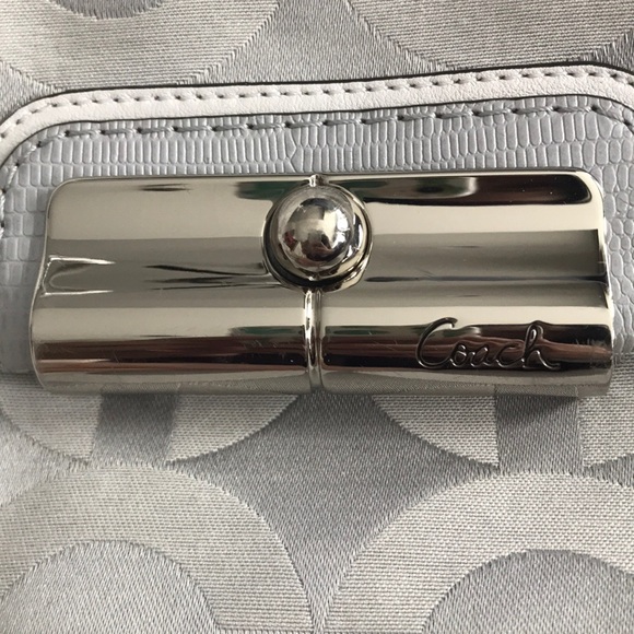 •Coach Kristin• - Picture 4 of 10